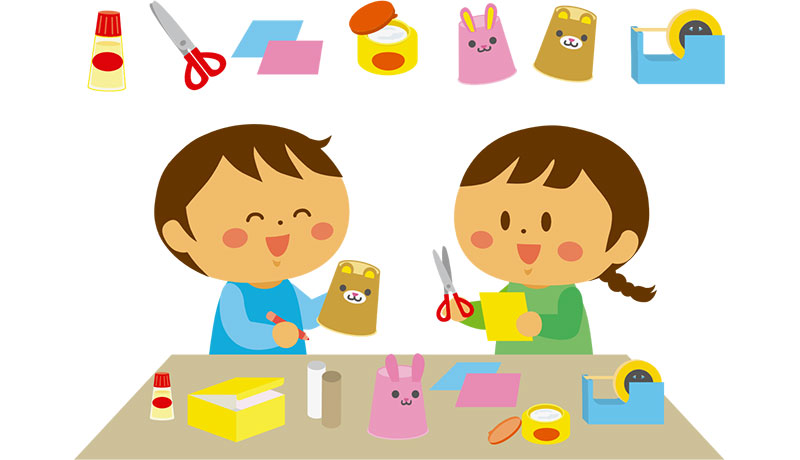 工作教室<br>ダンボールでカブトやクワガタをつくろう!